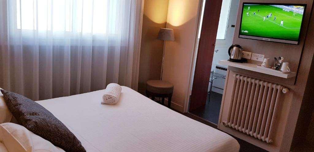 L'Hotel Bristol Caen Room photo
