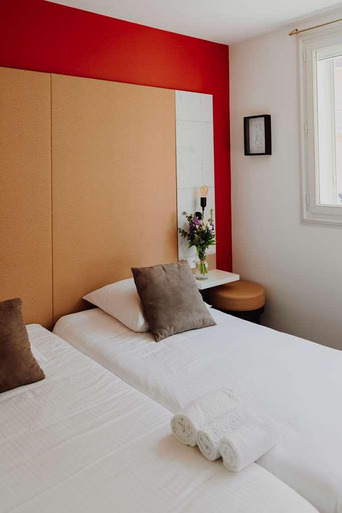 L'Hotel Bristol Caen Room photo